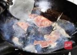 大蒜烧鲶鱼的做法图解7