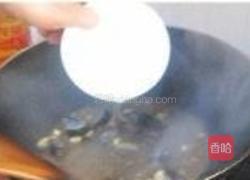 上汤皮蛋菠菜的做法图解8