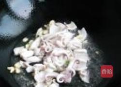 西兰花炒鱿鱼的做法图解6