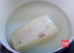 凉拌辣椒藕的做法图解1