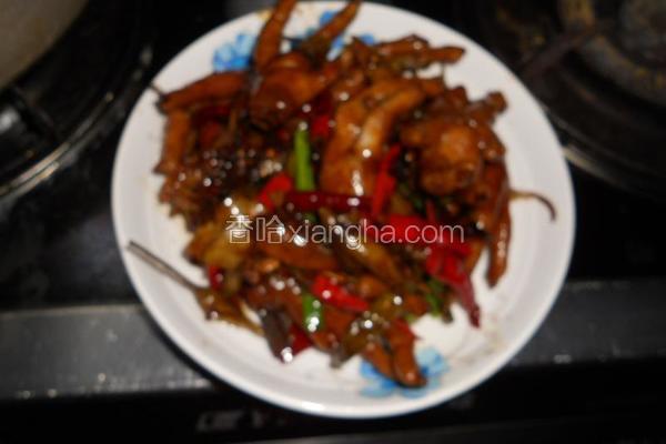 红烧山椒凤爪