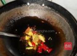 红烧山椒凤爪的做法图解4