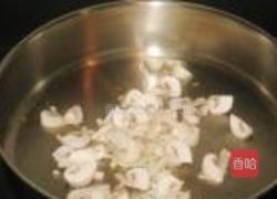 蚝油蘑菇娃娃菜的做法图解6