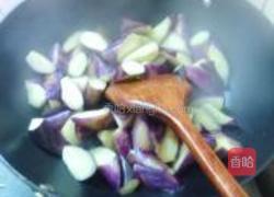 蒜香蚝油烧茄子的做法图解5