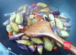 蒜香蚝油烧茄子的做法图解6
