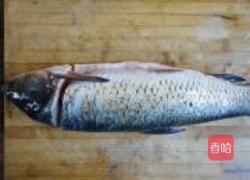 糖醋草鱼的做法图解1