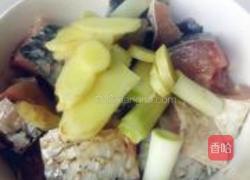 啤酒炖鲤鱼的做法图解2