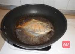 糖醋鲳鱼的做法图解6