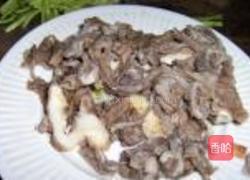 芫爆百叶的做法图解2