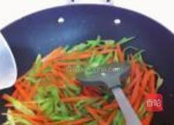 胡萝卜烩四季豆的做法图解9