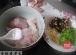 软溜草鱼片的做法图解2