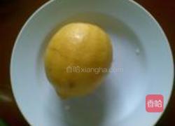 蜂蜜柠檬茶的做法图解1