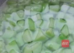 芥末松仁拌芥蓝的做法图解4