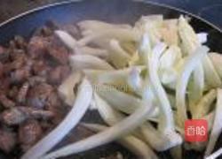 茴香头炒羊肩肉的做法图解6