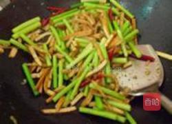 蒜薹炒香干的做法图解5