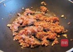 蚝油肉碎炒杂蔬的做法图解4