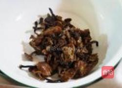 小鸡炖蘑菇的做法图解2