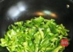青椒豆丝小炒肉的做法图解6