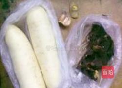 猪肉干焖白萝卜的做法图解1