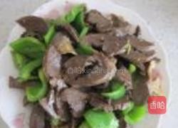 猪心炒青椒的做法图解9