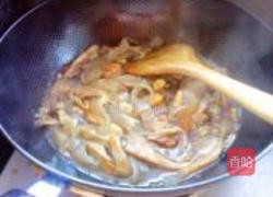 香辣粉皮炖蘑菇的做法图解7