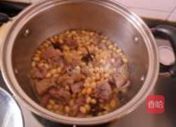 咸鸭腿炖黄豆的做法图解7