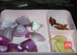 番茄胡蘿卜燉牛腩的做法圖解4