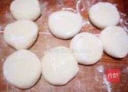 猪肉莲藕馅饼的做法图解4