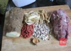 猪横脷瘦肉煲淮山的做法图解1