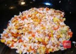 咸鱼炒饭的做法图解8