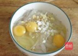 银鱼炒鸡蛋的做法图解3