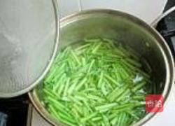 芹菜炒猪肝的做法图解4