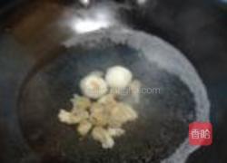 鱼丸花蛤白果面的做法图解2