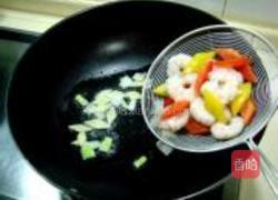 香芒炒虾球的做法图解5