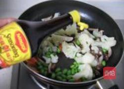 菜花炒豆菇的做法图解9