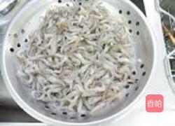 辣炒河虾的做法图解1