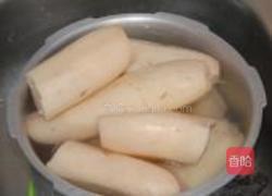 莲藕猪骨汤的做法图解3