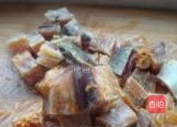 南瓜蒸腊鱼的做法图解3