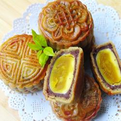 广式豆沙蛋黄月饼的做法[图]