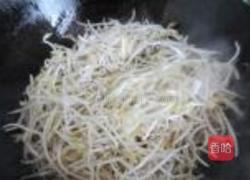 辣炒豆芽的做法图解4