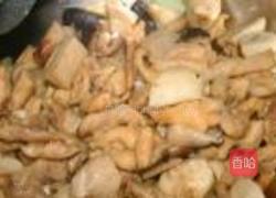 什菌三杯鸡的做法图解10