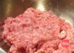 土豆红萝卜狮子头的做法图解1