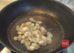 软炒蚝蛋的做法图解2