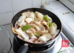 葱姜鱿鱼的做法图解10