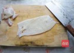 葱姜鱿鱼的做法图解2