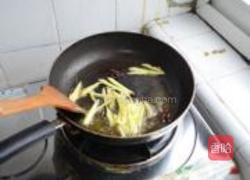 葱姜鱿鱼的做法图解6