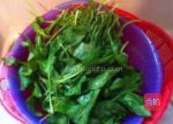 荠菜黄鱼春卷的做法图解2