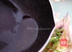 广式清蒸黄鱼的做法图解9