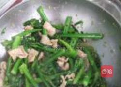 香港小菜花炒猪肉的做法图解4
