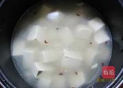 狗鱼炖豆腐的做法图解8
